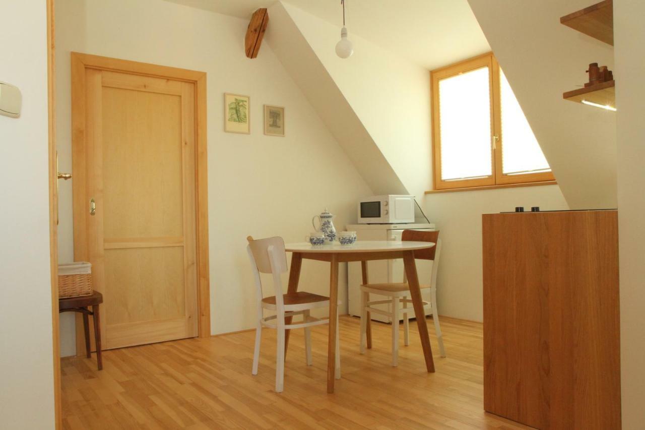 Apartman Nella Valtice Ngoại thất bức ảnh